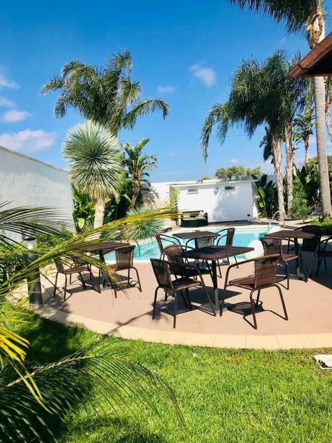 Del Salento Exclusive Bed & Breakfast 2*